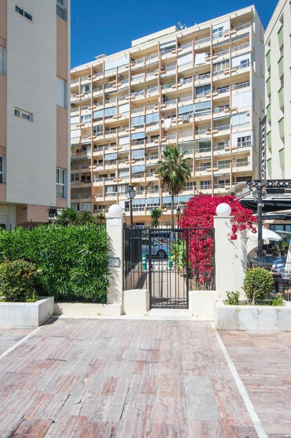 Cibeles...Estudio En El Paseo Maritimo....Wifi Marbella Exterior foto